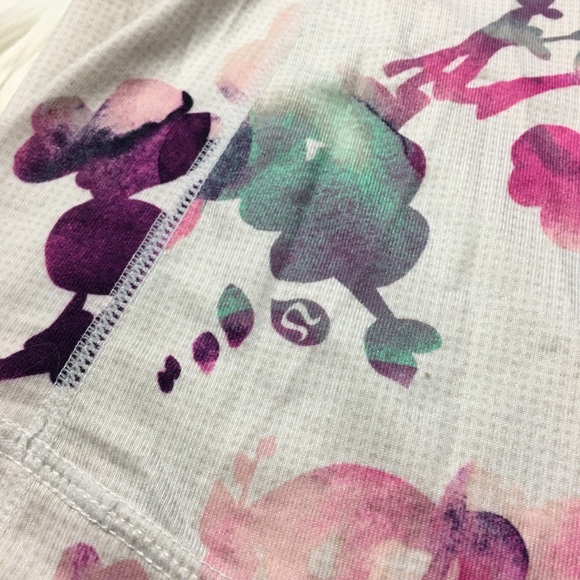 Lululemon Blurred Blossom Scoop Neck Tank RARE - Picture 7 of 7